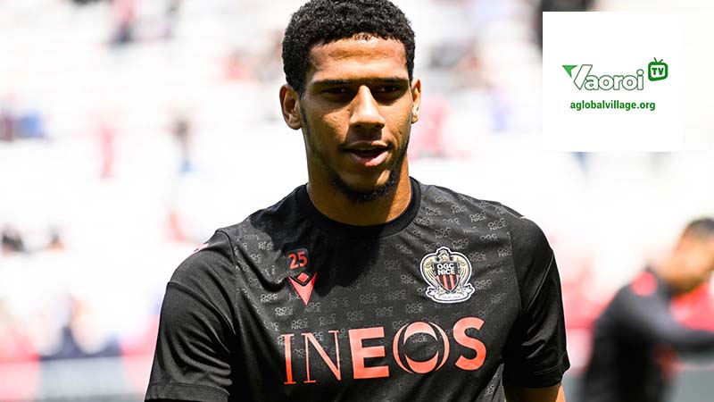 Man Utd lại quan tâm đến trung vệ Nice, người đã xây dựng lại sự nghiệp sau thất bại của Barcelona